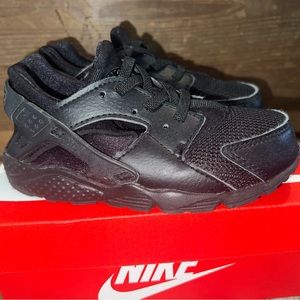 Black Toddler Nike Huaraches